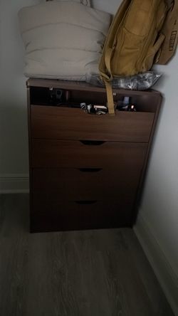 Vanity desk