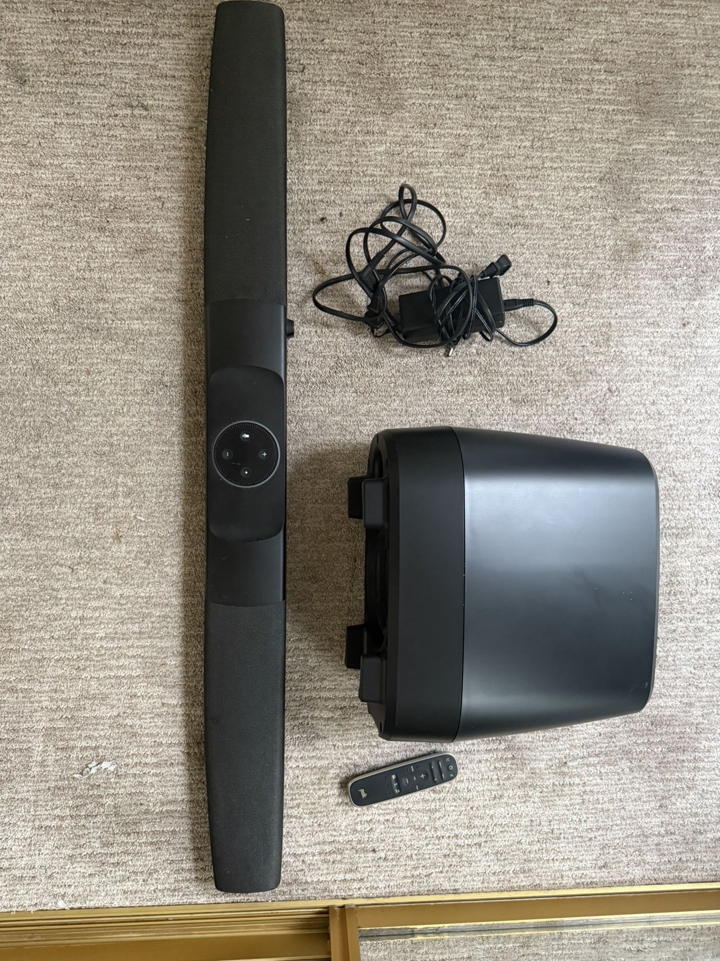 Polk Command Sound Bar Speaker And Subwoofer