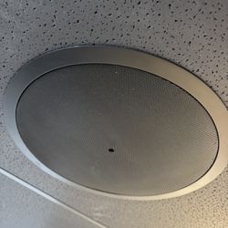 Bose Speakers  Amazing Sound 3 Subs 8 Cubes 