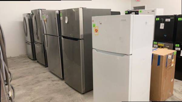 Refrigerators 13.9 cu.-17.5cu. Frigidaire/GE/LG/Samsung L0D