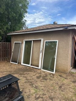 Sliding door
