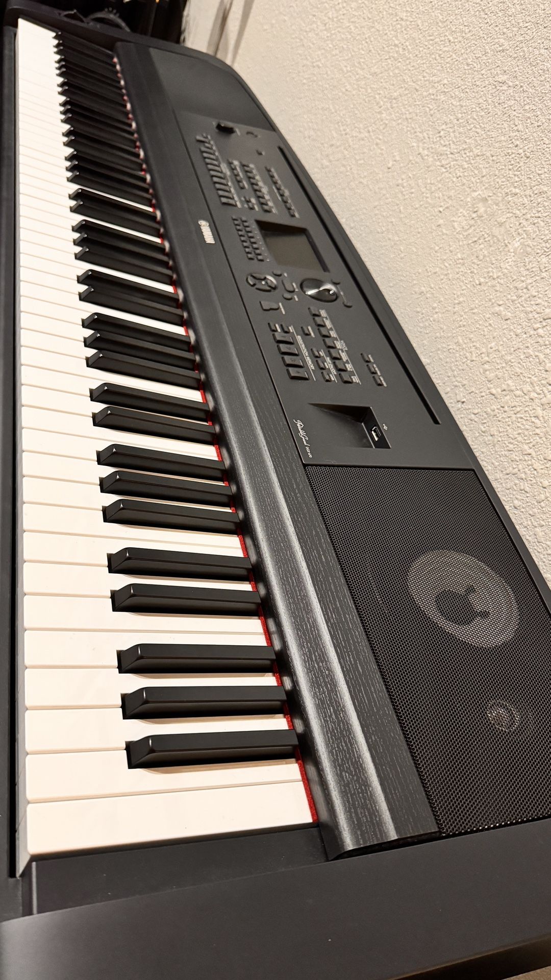 Yamaha digital Piano With Case