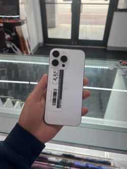 iPhone 16 Pro Max 258 GB (Unlocked)
