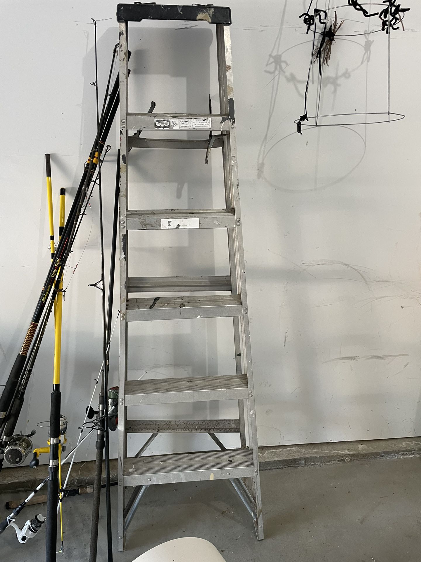 6ft Aluminum Ladder 