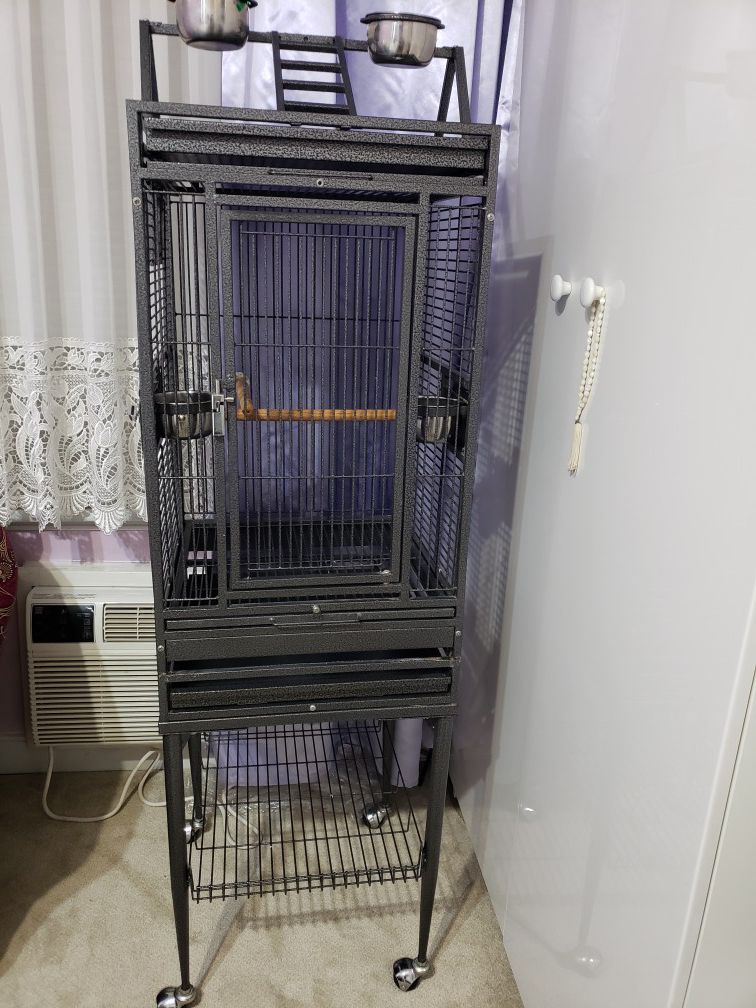 5 foot parrot cage