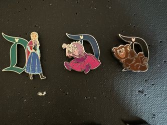 Disney Pins Ds From Mystery Packs Please Read Description