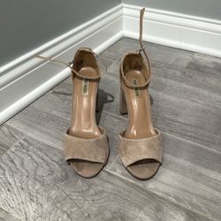 Nude Heels Steve Madden 