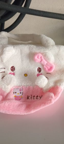 Bolsos nuevos para niña @ $10 Cada uno