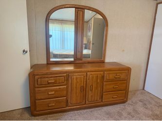 9 DRAWERS DRESSER AND MIRROR