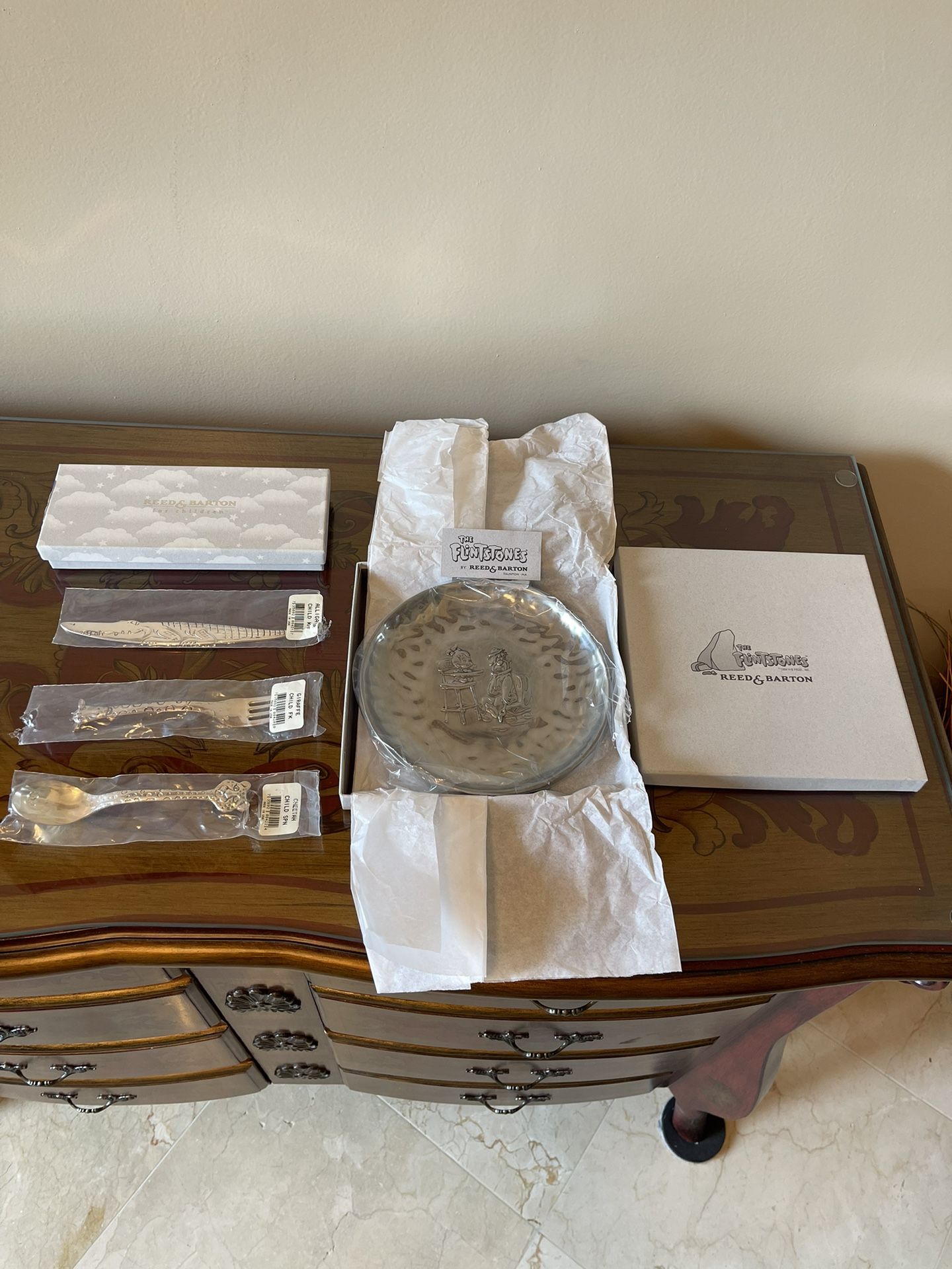 DRAMATIC PRICE DROP Vintage NEW In Original Packaging Silver Plated Reed &Barton Baby/Child Plate And Utensils