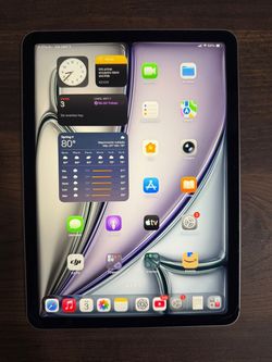 Apple iPad Air Tablet