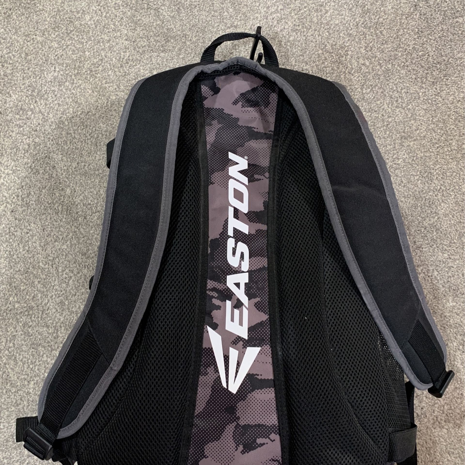 Easton Girls Softball Bag