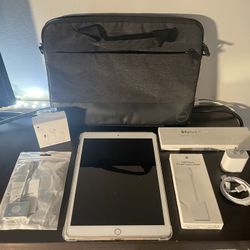 iPad 7th Gen Bundle with New Accessories 