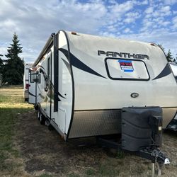 2017 27ft Pacific Coach works Panther Travel Trailer 