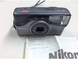 Nikon Nuvis 75 30-60 mm macro lens camera