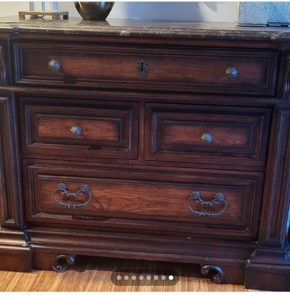 Wine Rack And Drawer