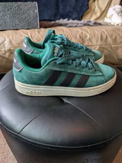 Adidas Campus 00s Forest Green  and Black - Size 7.5 Men