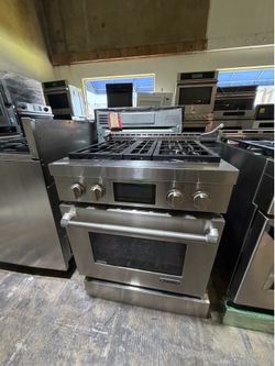 30” JENN AIR GAS RANGE STAINLESS STEEL