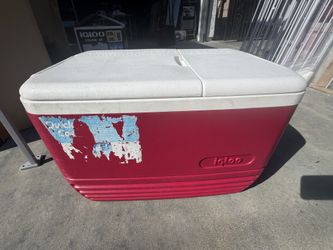 Igloo Ice Chest