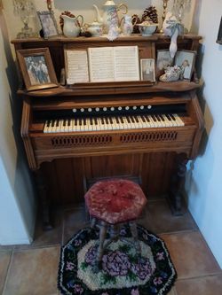 Antique Pump Organ