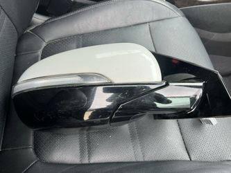Kia Sorento 2016 Passenger Side Mirror 