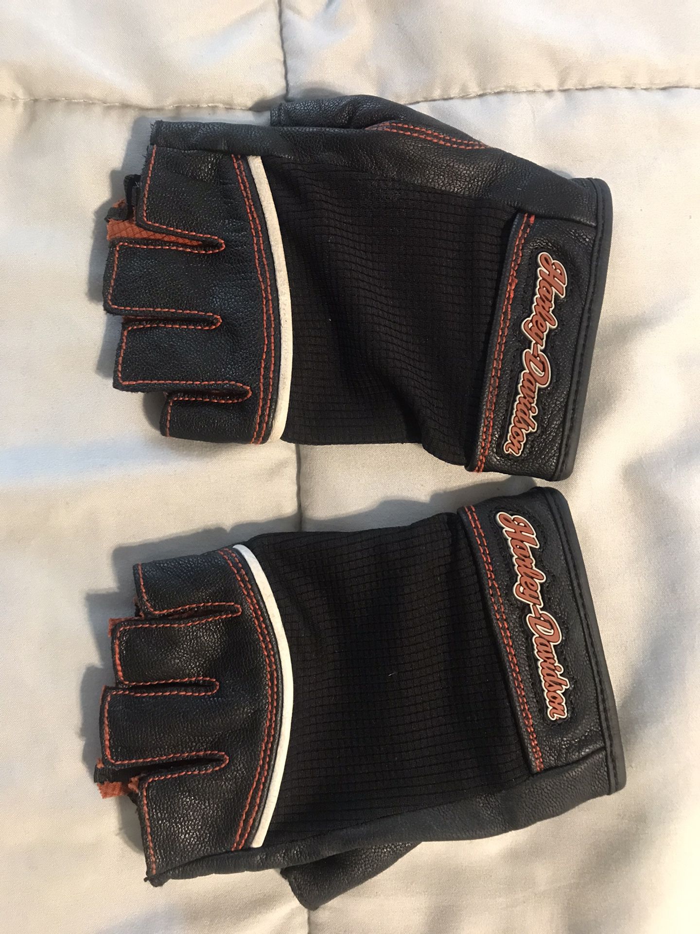 Female Medium Harley Davidson Gloves