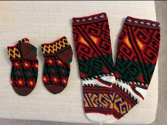 Tajikistan decorative Socks (Set of 2)
