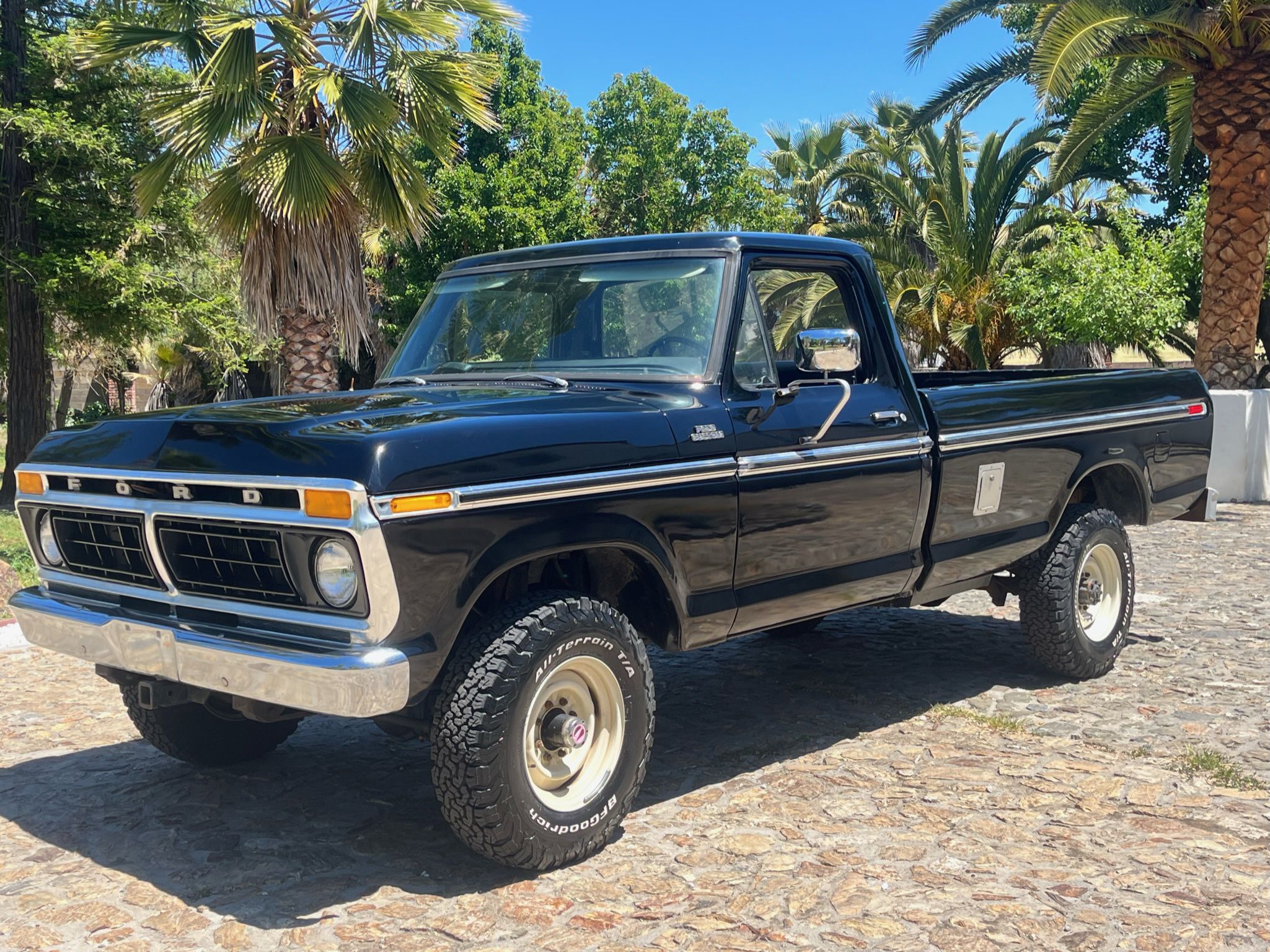 1977 Ford F-250 4x4 