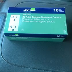 Leviton 20a-125v White Square Outlet