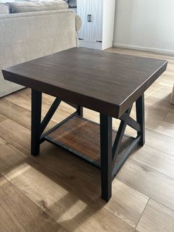 End table