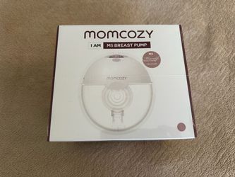 (New in Box) Momcozy M5 - Breast Pump