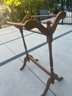 Wooden Quilt Rack