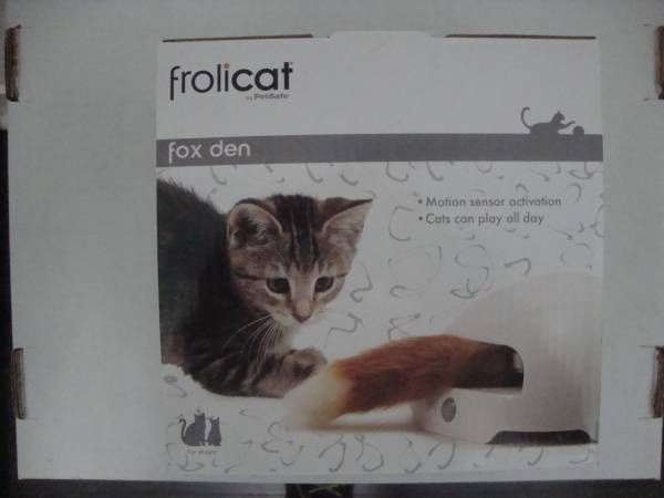 Frolicat - Fox Den - (New) Motorized Cat Toy
