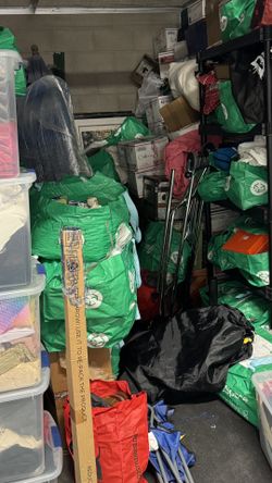 Storage Unit Clearing Sale