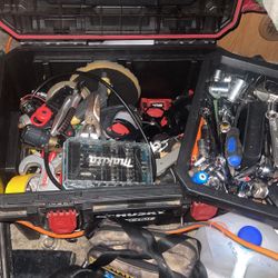 Hand  Tools Several Hundred Pieces Of Hand Tools And Accessories 