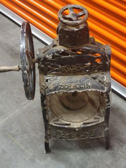 Zeppelin Ice Shaver