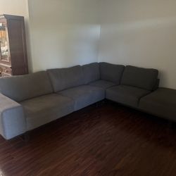 Sectional Sofa 