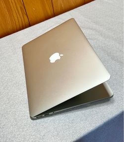 Apple MacBook Air 13” i5/8GB/256GB SSD $180