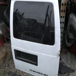 2002 Astro Cargo Van Type Right Rear Door (stationary glass)