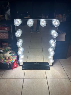 Impressions Vanity Mirror