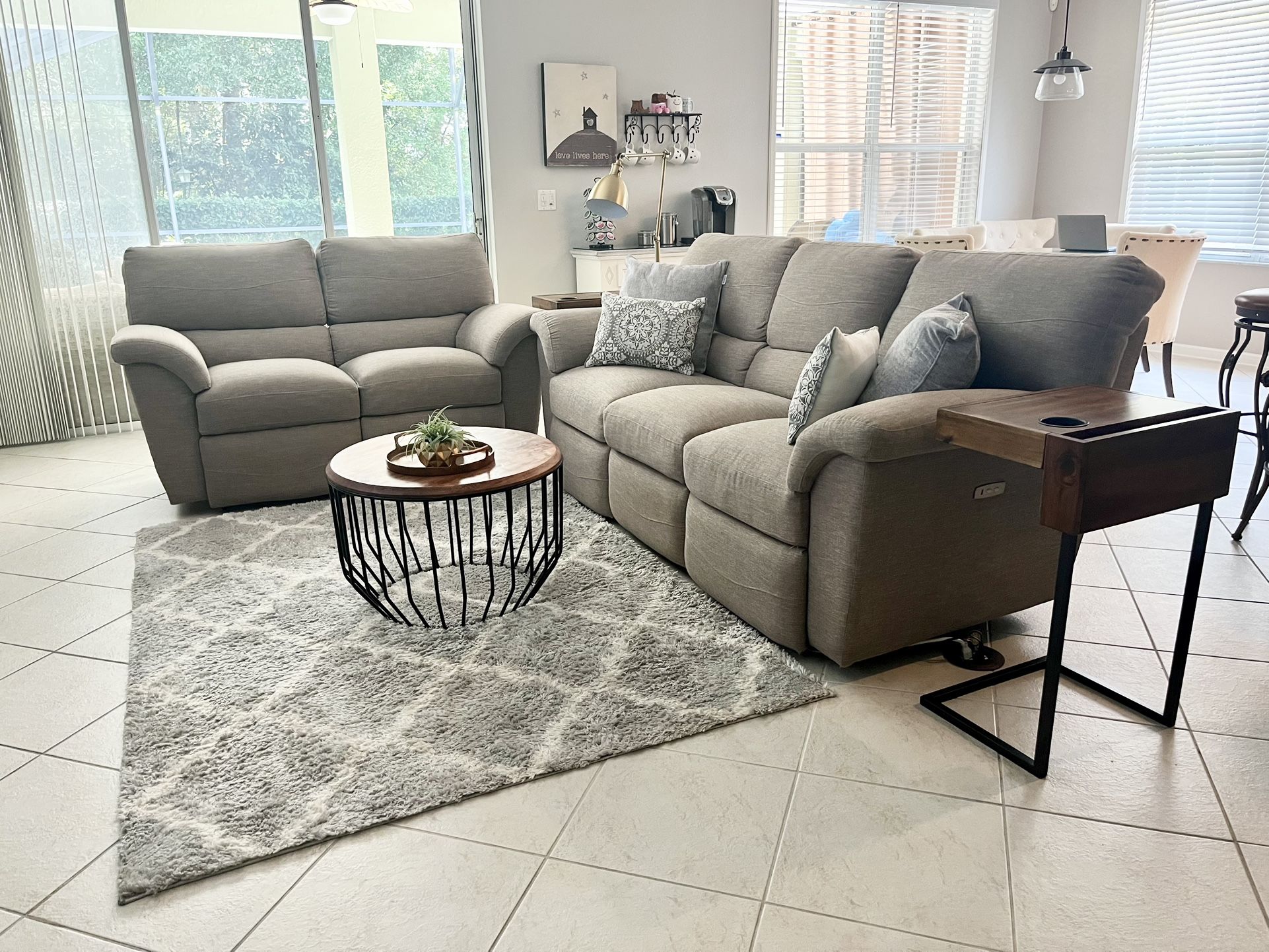 Reclining living room sofa, set with tables and TV stand