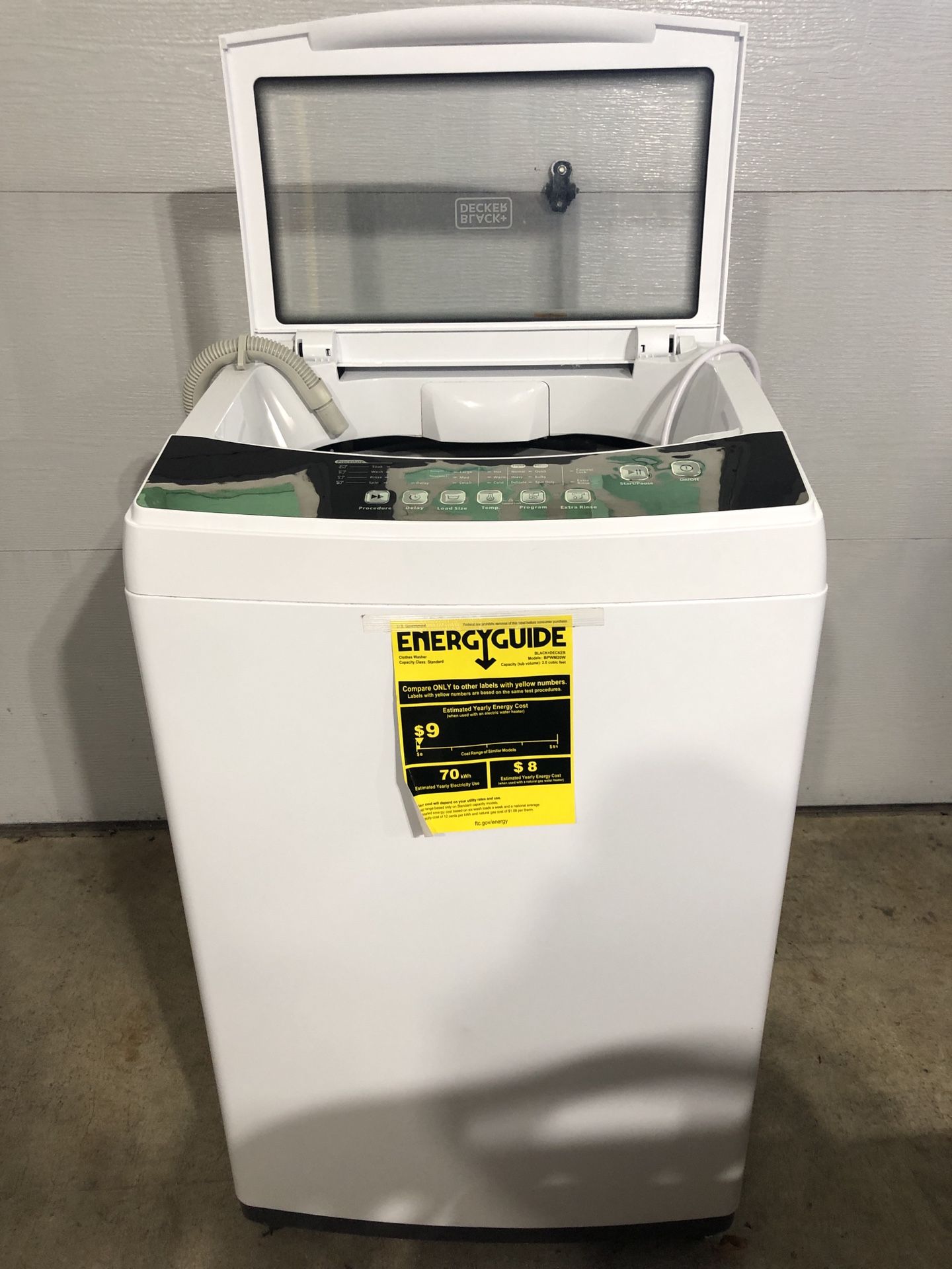 Black & Decker 2.0 cu. ft. Portable Top Load Washing Machine in White