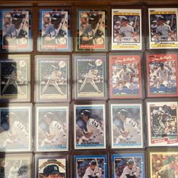 34 Don Mattingly Baseball Sports Cards 