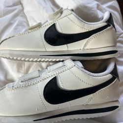 Gently Loved Kids Nike Cortez Size 11