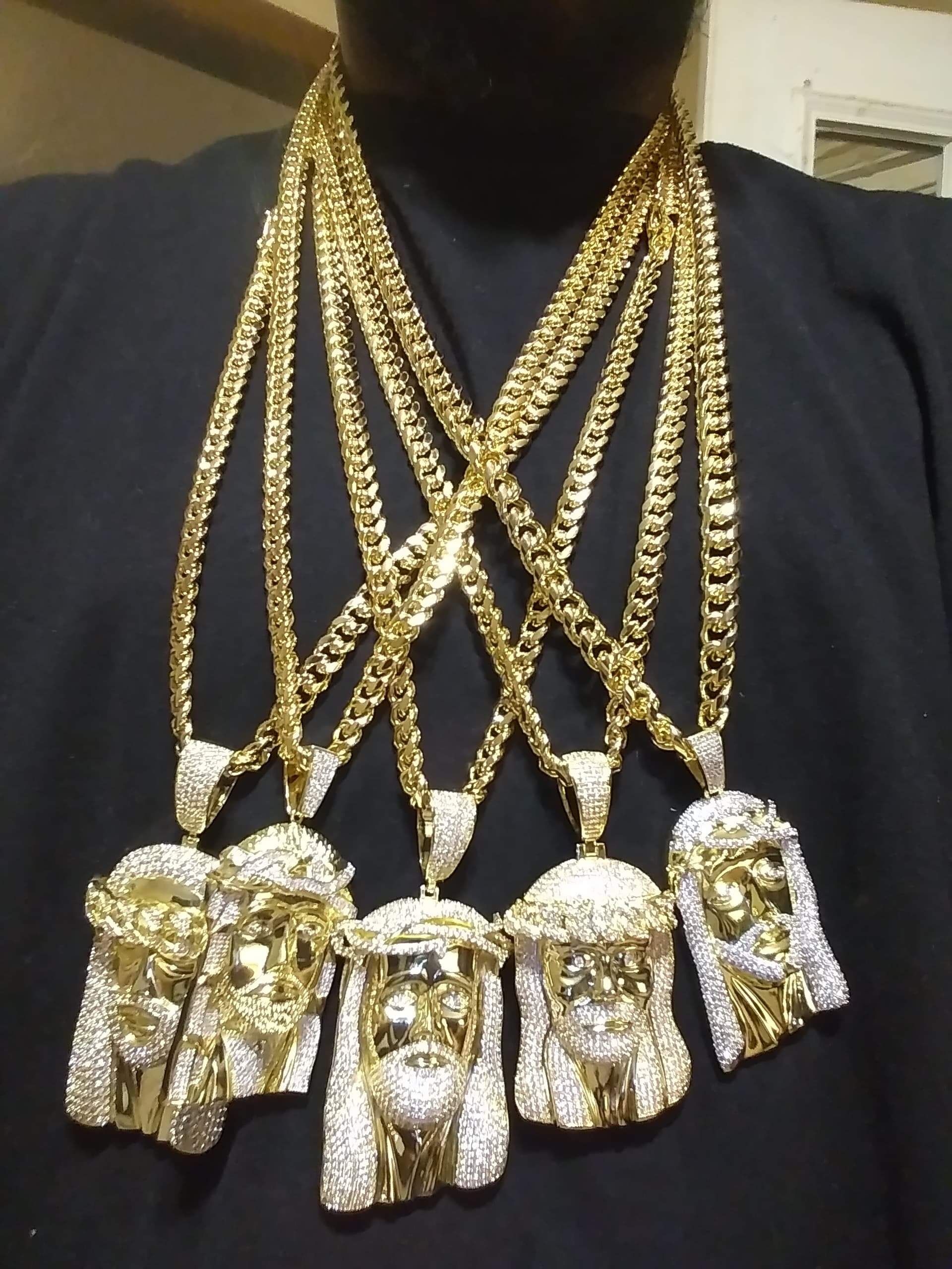 Cuban link hot sale jesus piece