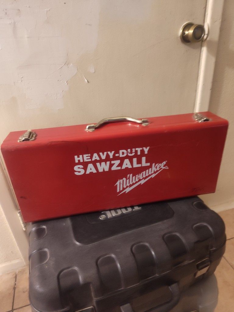 Milwaukee Heavy Duty Sawzall