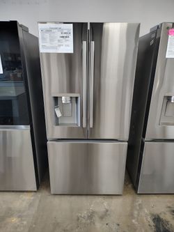 LG 25cu, ft Standard -Depth Max 3Door French Door Refrigerator with External Ice and Water Dispenser