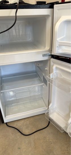 Mini Fridge with Top Freezer