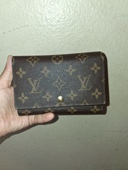 Louis Vuitton Monogram Bifold Wallet