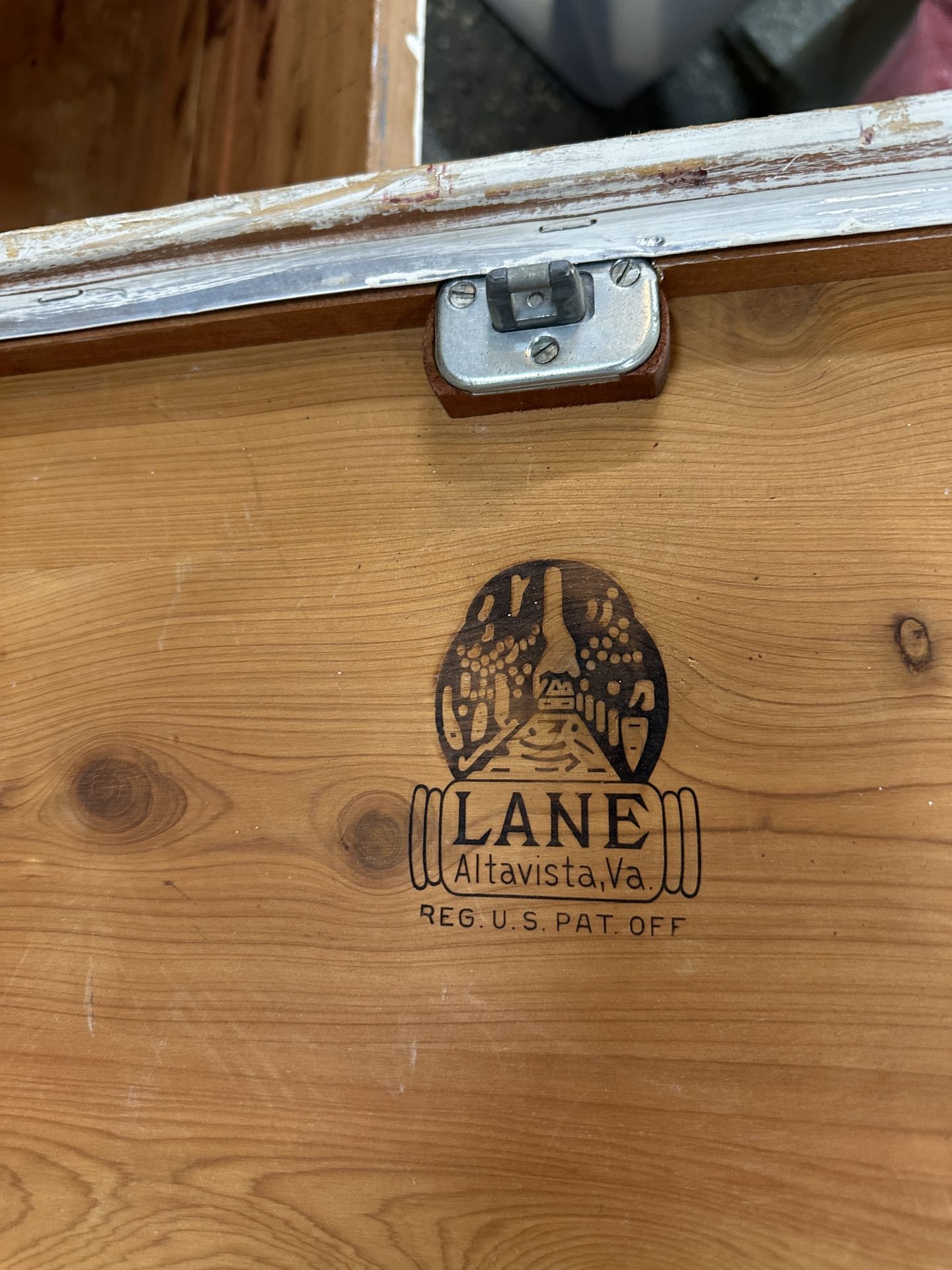 Vintage Lane cedar chest